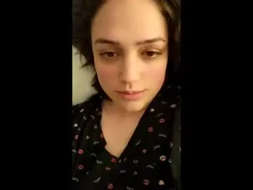 Kittycraveschaos  live sex cam