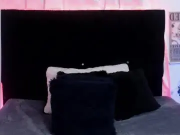 Queen_stasy  live sex cam