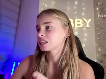 Roxxxie_reid  live sex cam
