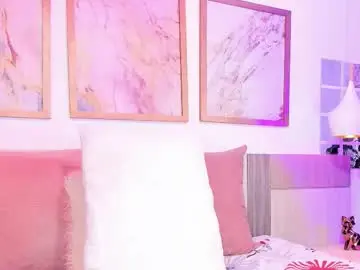 Valeriefoxx  live sex cam