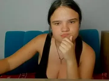 Adelecruzz  live sex cam