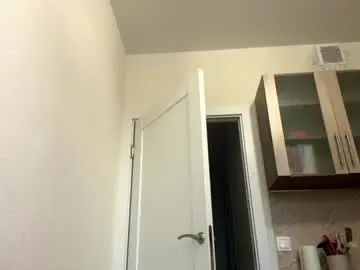 Berniecebellrichard  live sex cam