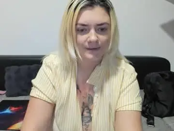 Briashine  live sex cam