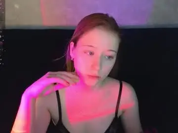 Cristalbelll  live sex cam