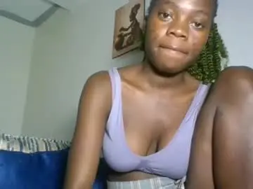 Cutie_plush  live sex cam