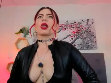 Dulce_charlottee  live sex cam