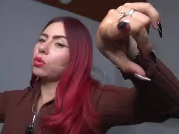 Dulce_charlottee  live sex cam