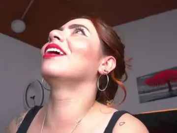 Dulce_charlottee  live sex cam