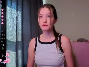 Fairyylinaa  live sex cam
