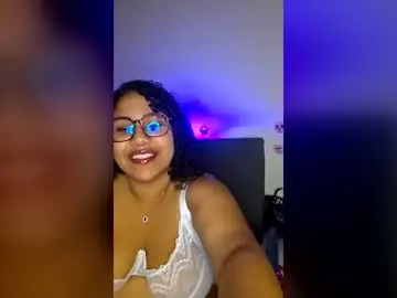 Hijabdiva19  live sex cam