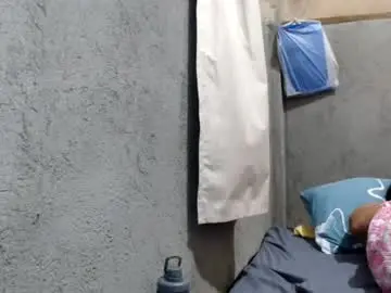 Jinky212  live sex cam