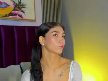 Laura_aristizabal_19  live sex cam