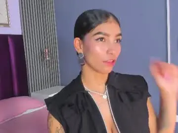 Laura_aristizabal_19  live sex cam