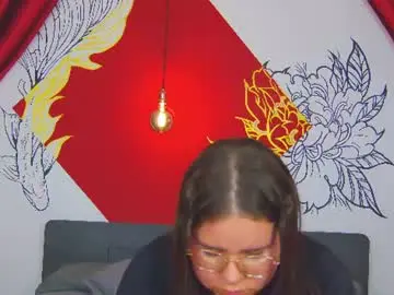 Lia_avalon  live sex cam