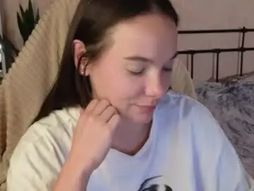 Lil_luna_x  live sex cam