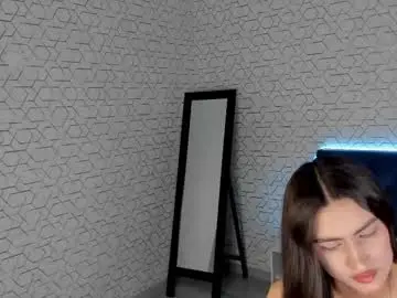 Luna_mee  live sex cam
