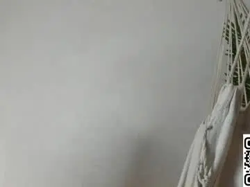 Luna_mee  live sex cam