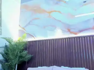 Mia_pineda  live sex cam
