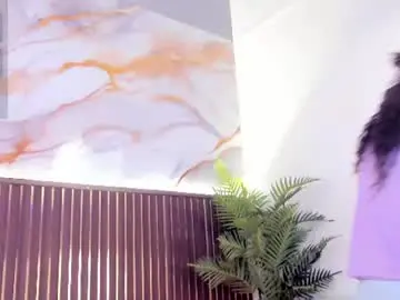 Mia_pineda  live sex cam