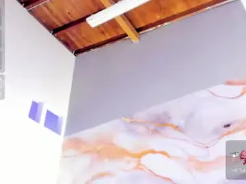 Mia_pineda  live sex cam