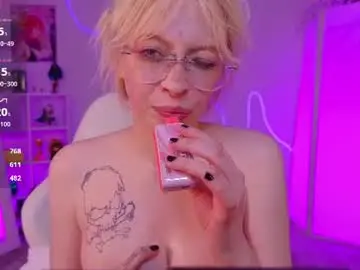 Mimmimouse  live sex cam