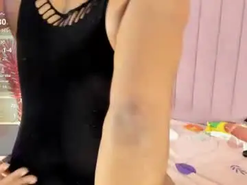 Nalapalmer  live sex cam