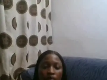 Peetyface  live sex cam