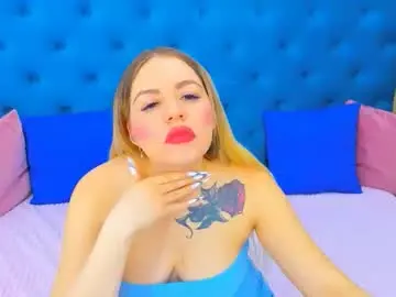 Spicypreggo  live sex cam