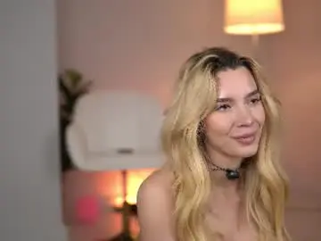 Svveetluna  live sex cam