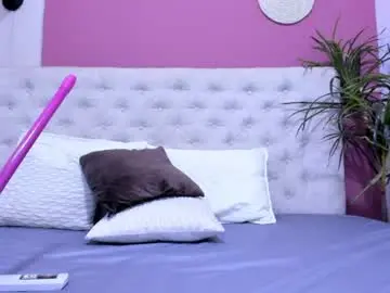 Violetthorny  live sex cam