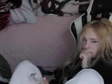 Dust1rl  live sex cam