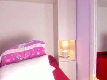 Emarhodes  live sex cam