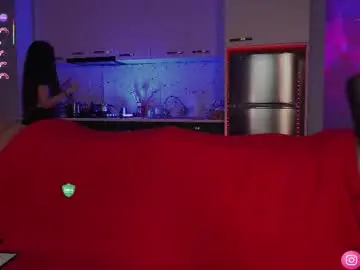 Howtomeow  live sex cam