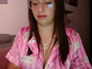 Kattie_love  live sex cam