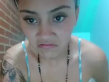 Liarouse04  live sex cam