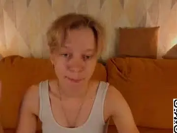 Lissa_kitsune  live sex cam