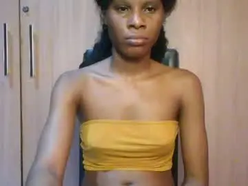 Luckymadequeen  live sex cam