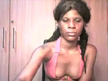 Luckymadequeen  live sex cam