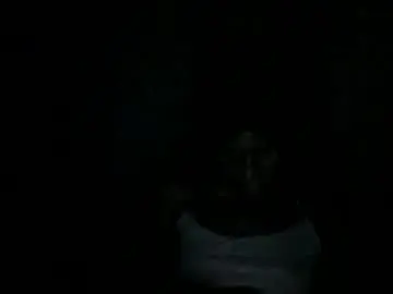 Luckymadequeen  live sex cam