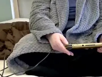 Marthabriest  live sex cam