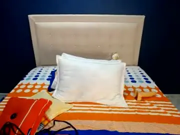Mia_kloe  live sex cam