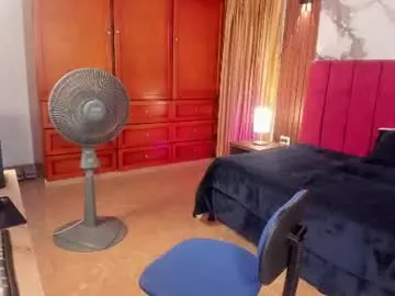 Niky_nicole  live sex cam