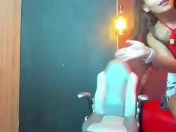 Rashelderosa  live sex cam