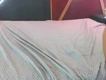 Rashelderosa  live sex cam
