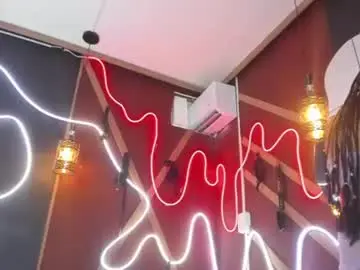 Rashelderosa  live sex cam