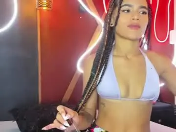 Rashelderosa  live sex cam