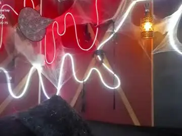 Rashelderosa  live sex cam