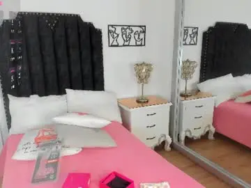 Sara_beckan  live sex cam