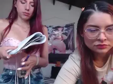 Saraandmarilyn  live sex cam