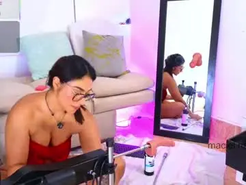 Saramaciel  live sex cam